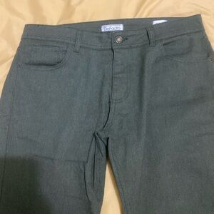 Slim fit dark green jeans, brand “DeFacto”, size (34)